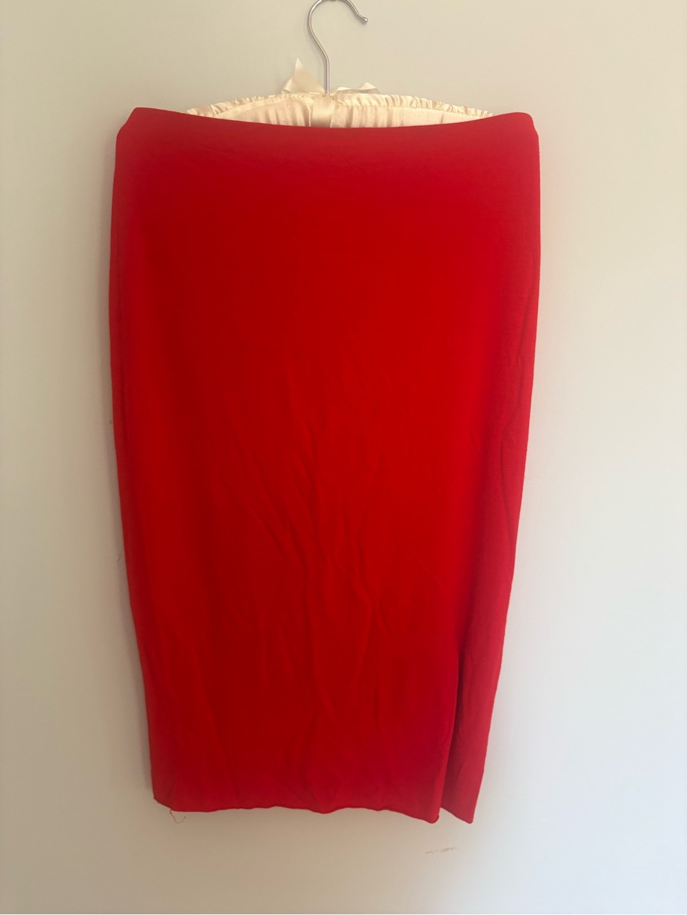 Vince Camuto Red Pencil Skirt - Sleek Straight Fit